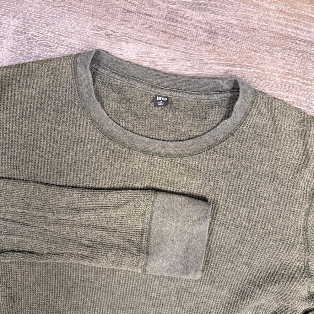 Uniqlo Waffle Knit Thermal Long Sleeve Shirt Mens Size M Olive Green Crew Neck